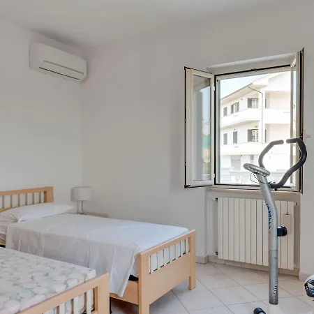 Splendid Holiday In With Swimming Pool Holiday home Pescara